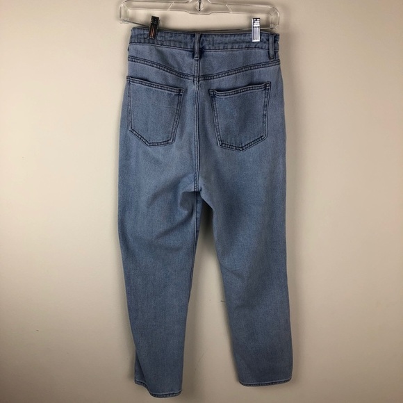 PACSUN- Light wash hi-rise Mom Jeans size: 27 - Picture 4 of 12